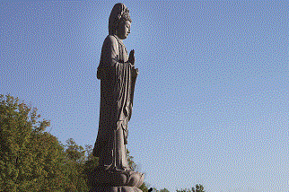 觀音菩薩（靈泉湖畔）Avalokitesvara Bodhisattva