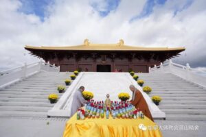 Grand Offering 上供諸佛